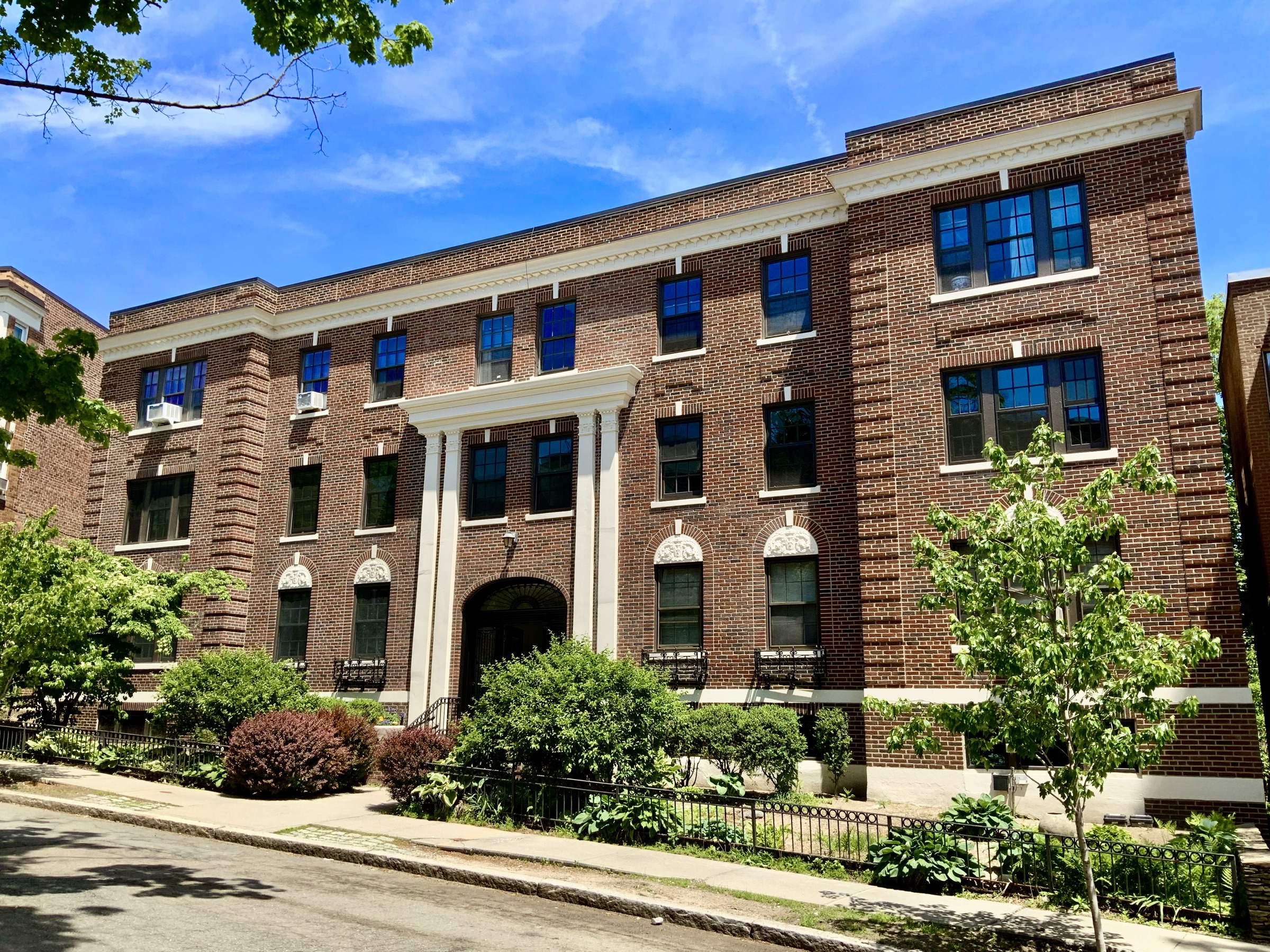15-17 James Street