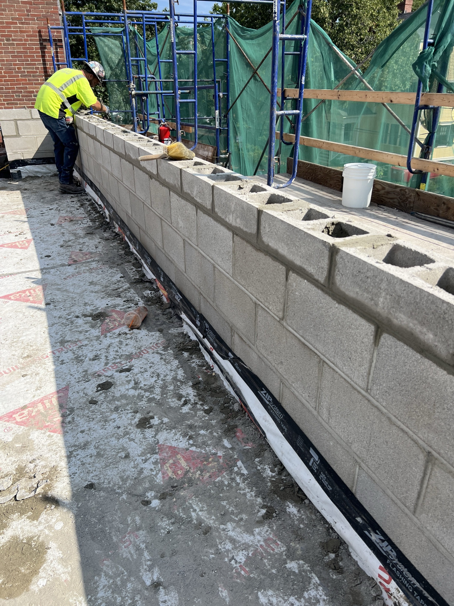 Campus Connector Roof and Parapet Design