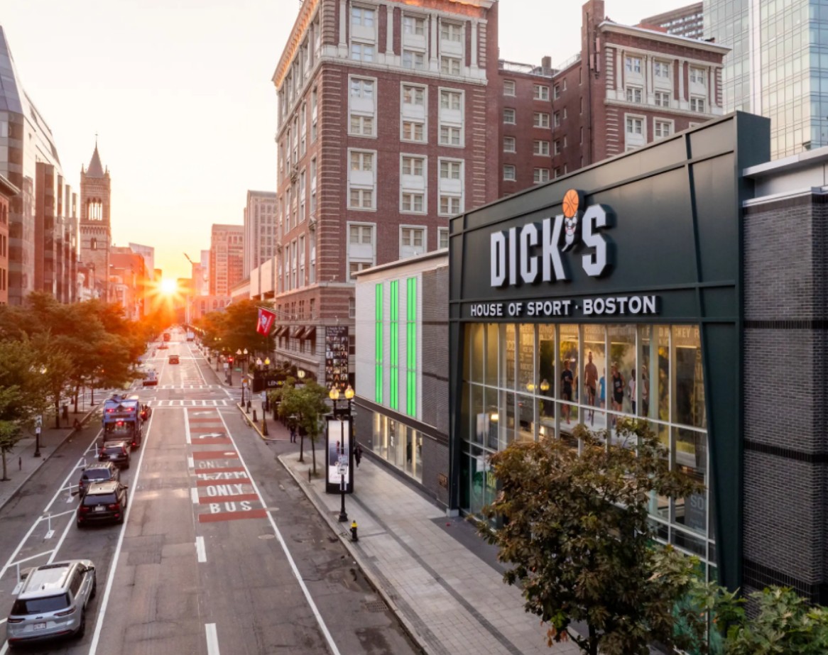 Dick's House of Sport, Boston