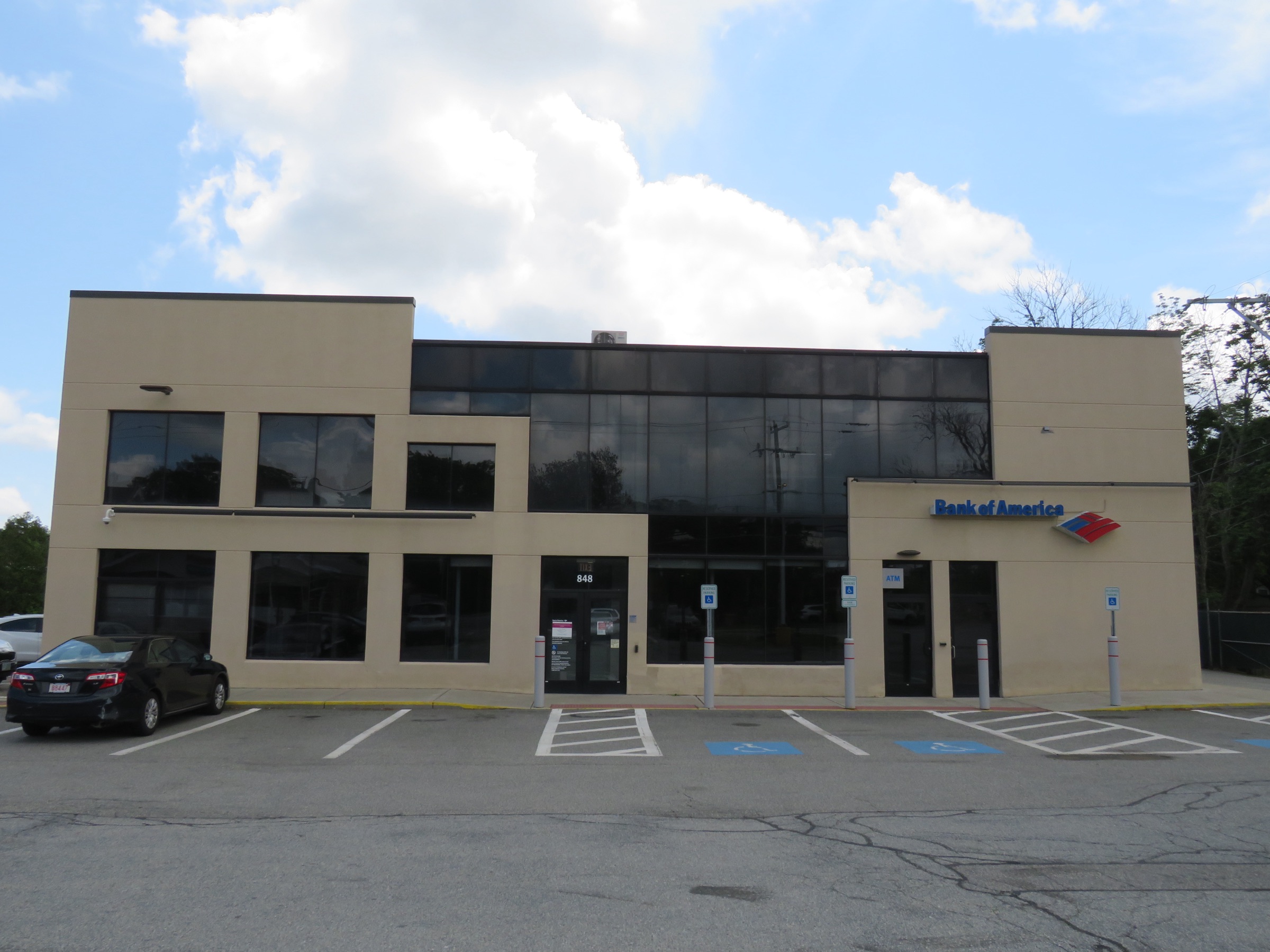 Bank of America, Portsmouth