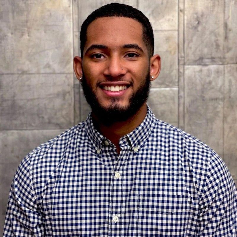 Derrick Holmes
